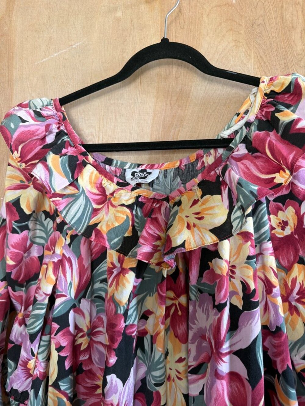 Set of 2 Vintage Hilo Hattie Hawaiian Floral MuuMuu Caftan House Dress Size XL - Picture 8 of 15
